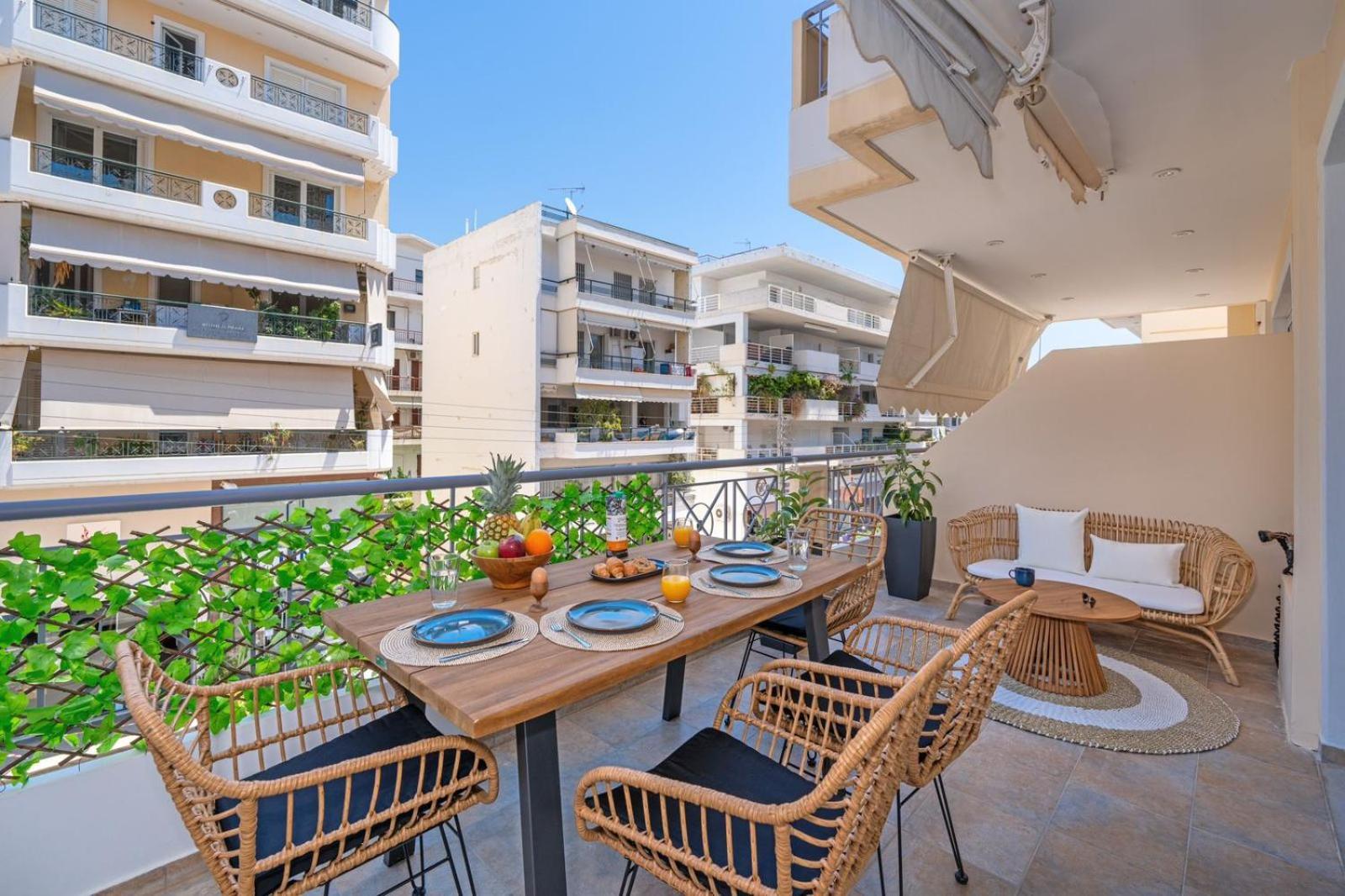 Luxurious Coastal Retreat In Central Glyfada 雅典 外观 照片